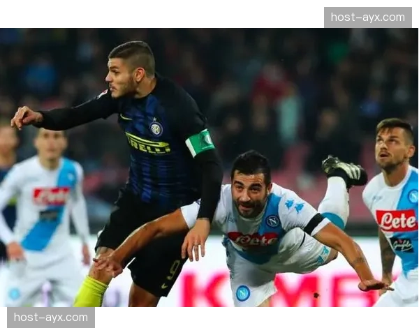 那不勒斯球迷组织发起募捐，为患病儿童购买季票